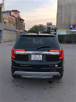 جي ام سي اكاديا